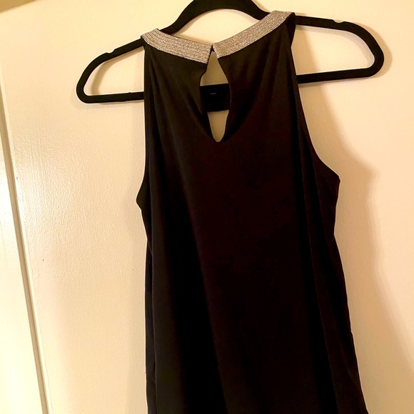 White House Black Market blouse - Picture 10 of 11